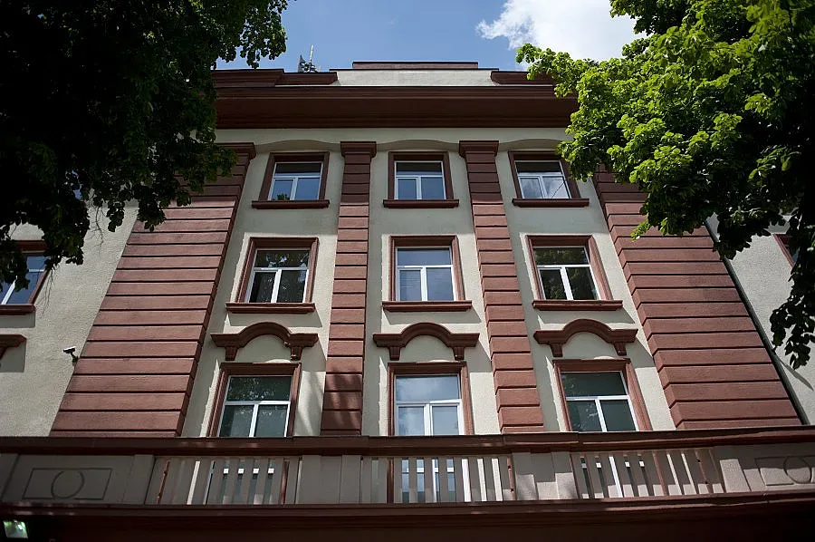 Общи работници инспектирали ремонта на съда