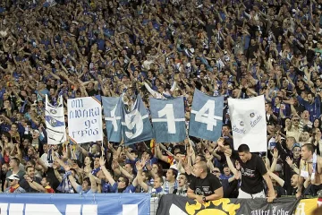 Букмейкъри ни топят за 13 мача