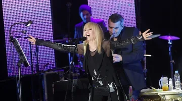 Лили с два концерта за един ден 