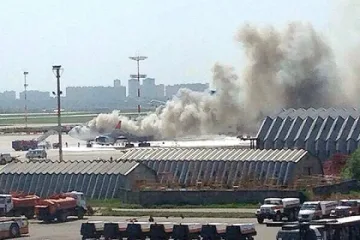 Гори самолет на "Шереметиево"