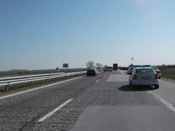 Ограничават временно движението по АМ "Тракия" край Ямбол