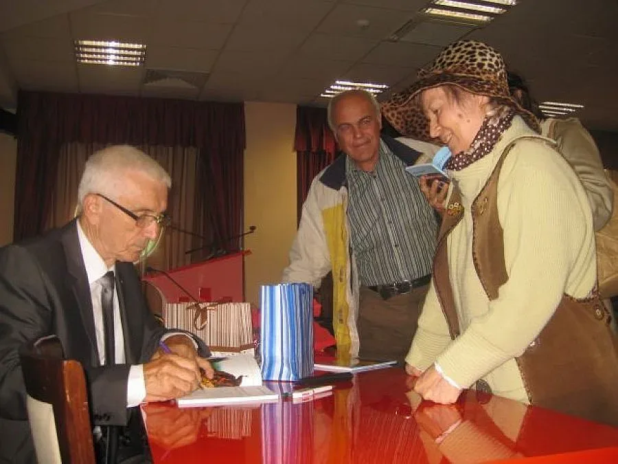 Доктор представи книга за Белоградчик