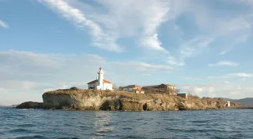 Пуснаха втори кораб до остров Света Анастасия