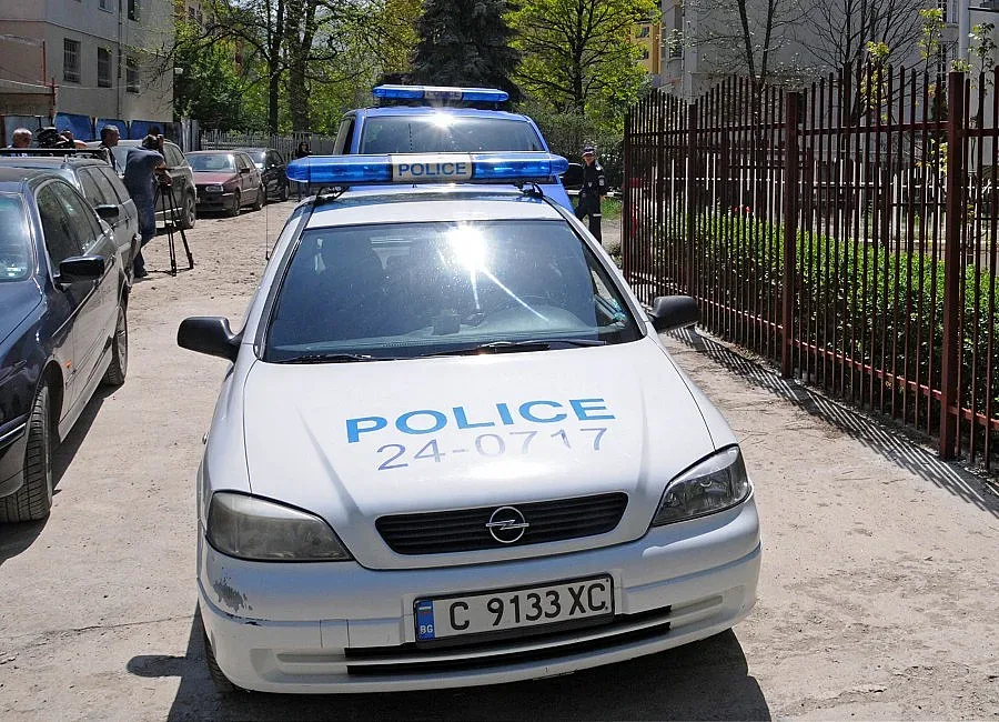 Баща наръга до смърт сина си в Шумен