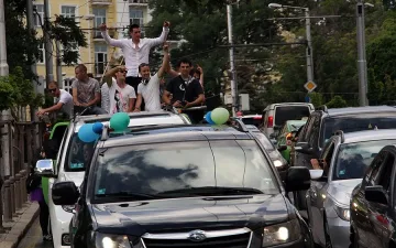 АФП: Панаир на суетата в най-бедната държава на ЕС