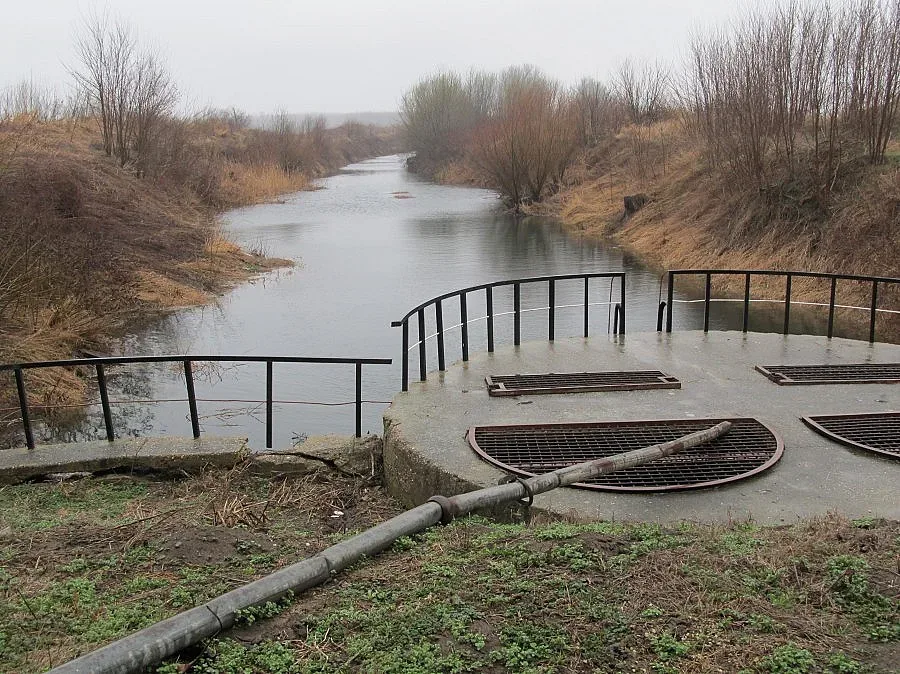 В Търговище изпускат два язовира