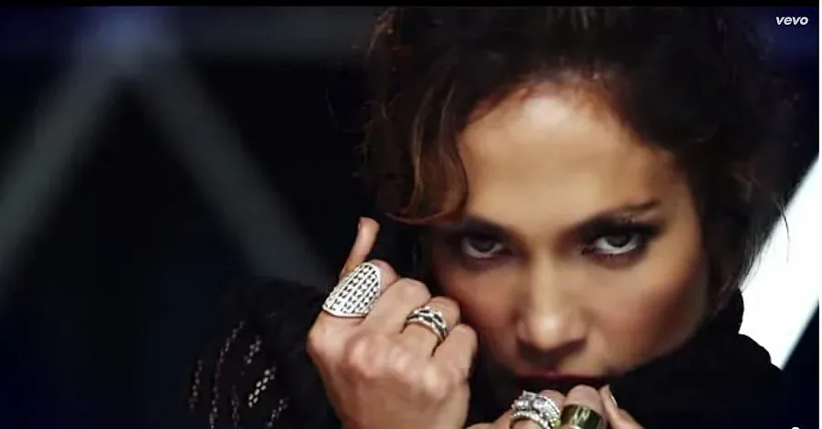 ВИДЕО: Христо Стоичков влезе в клип на Дженифър Лопес