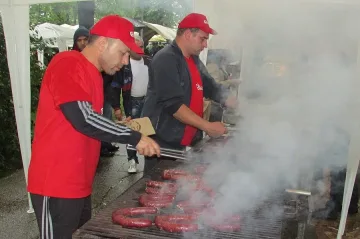 Горна Оряховица черпи с 50 метров суджук