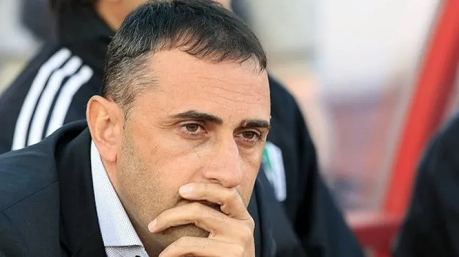 Ивайло Петев вариант за Стяуа