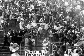 Светът притихва заради Трагедията на Хейзъл