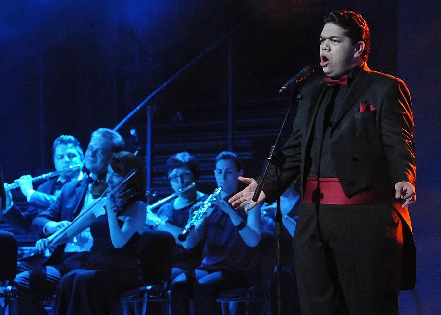 Шампанско и фойерверки за Томас в Дупница