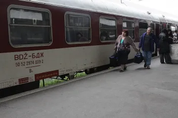 Пускаме влак през Дунав до Будапеща