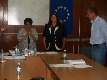 Дама ще командва село Полена