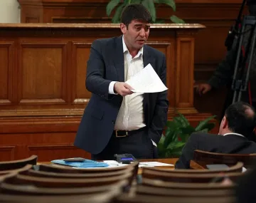 Страхил Ангелов поиска оставката на Янаки Стоилов