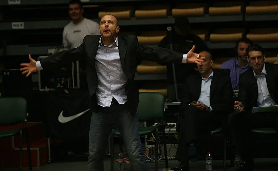 Цветан Василев подписва за "Левски"