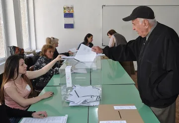 ГЕРБ разби червения бастион Харманли