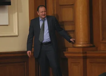 Миков: Големият проблем е, че две трети не гласуваха 