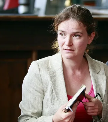 Достена Лаверн гласува за Европа на гражданите