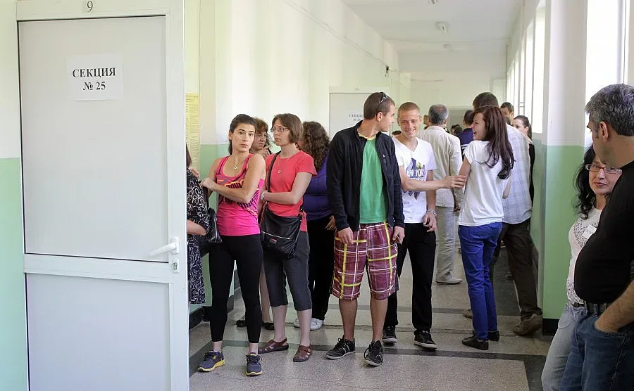 Избирателната активност в Търново и Габрово под 9 %