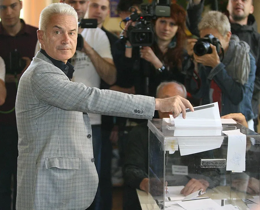 Сидеров гласува за образци като Ботев и Левски, а не Кончита Вурст