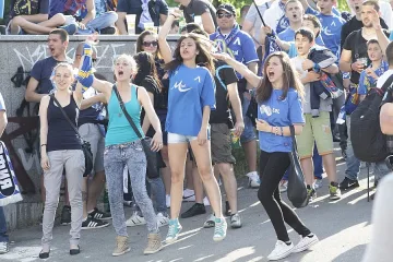 "Синьото" шествие свърши, но празникът продължава 