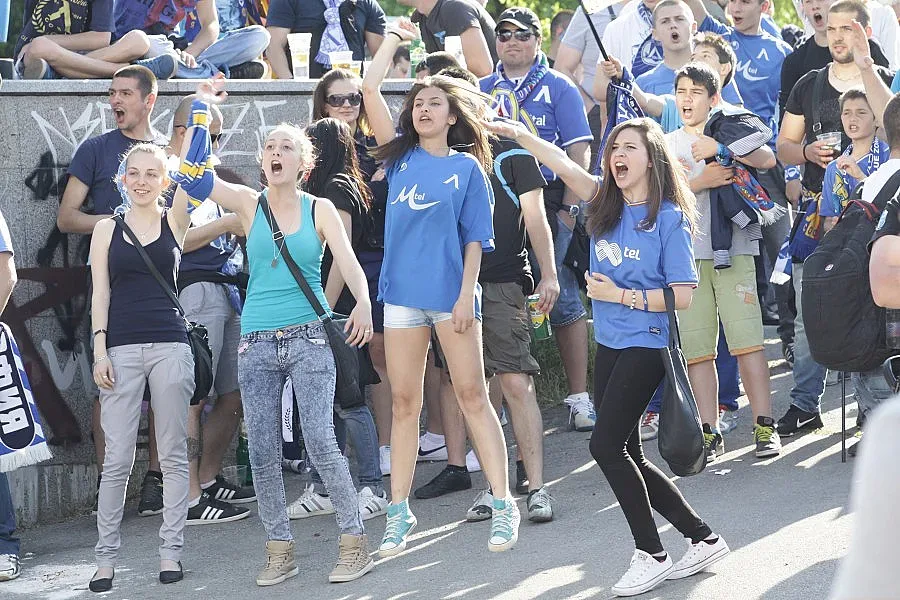 "Синьото" шествие свърши, но празникът продължава 