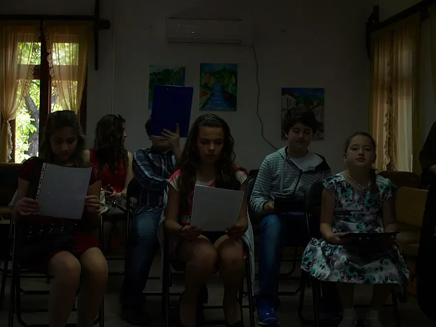 Деца рецитириха стихове за буквите