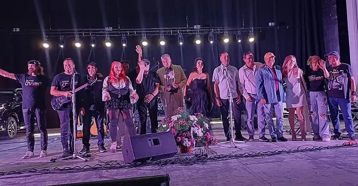 2000 пяха с рок легенди в Бургас