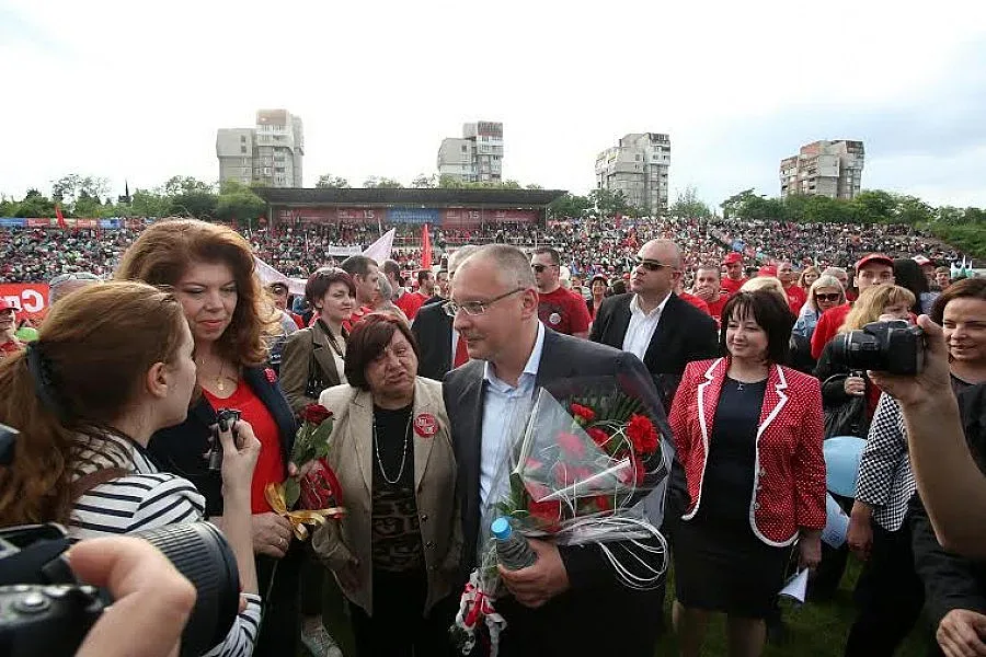 Станишев към българите: От всички зависи промяната