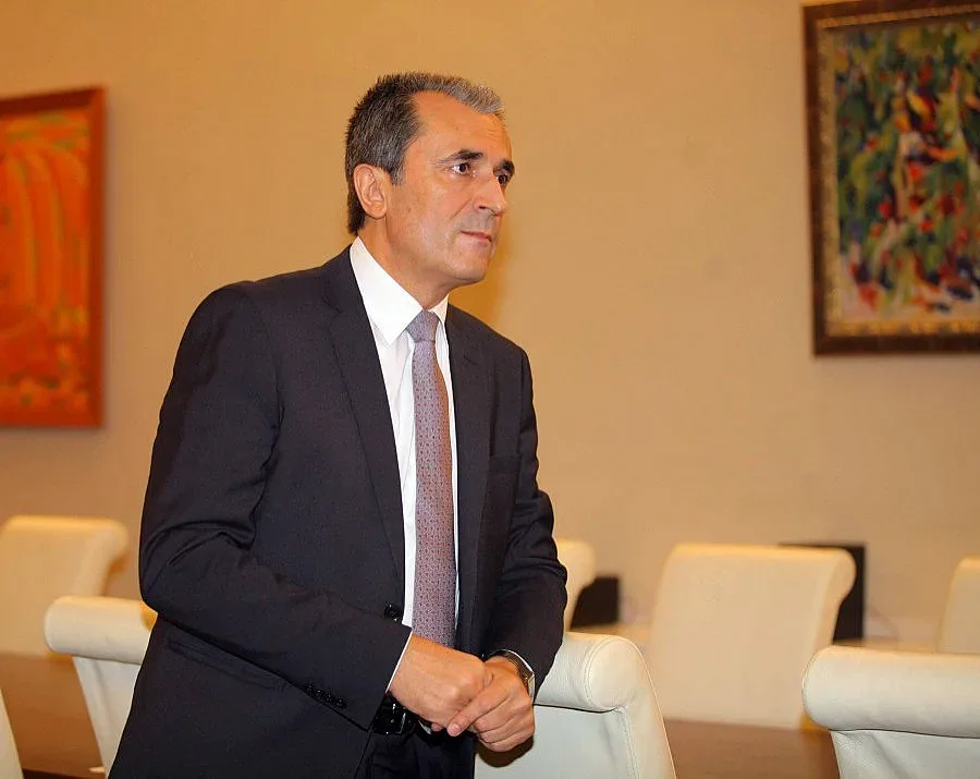 Орешарски за Рим: Случват се размествания в програмите