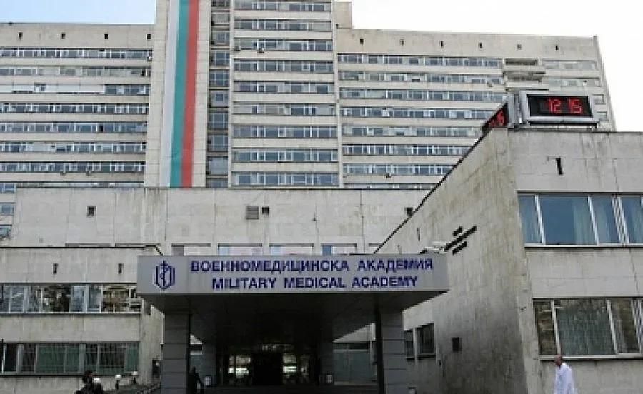 Белгийски професор учи докторите във ВМА