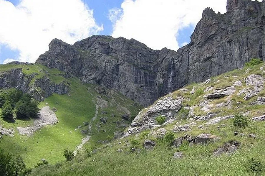 Сървайвърите от Джендема бързат за бригада в Англия