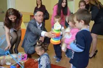 Хасан Азис откри обновена база за нова яслена група в ОДЗ ”Вяра, надежда, любов”