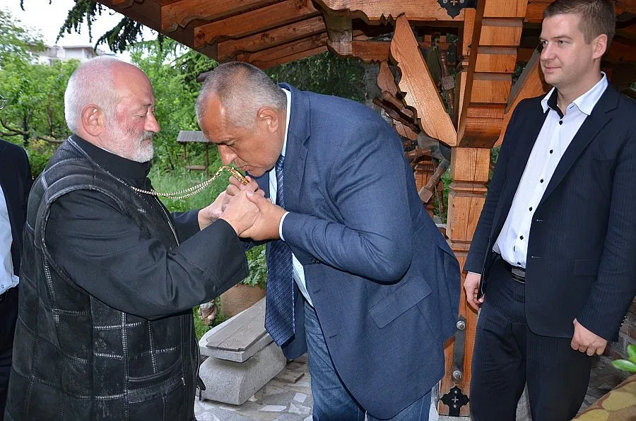 Галактион благослови Борисов за изборите 