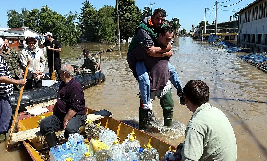 Раздвижване на минните полета в Босна и Херцеговина