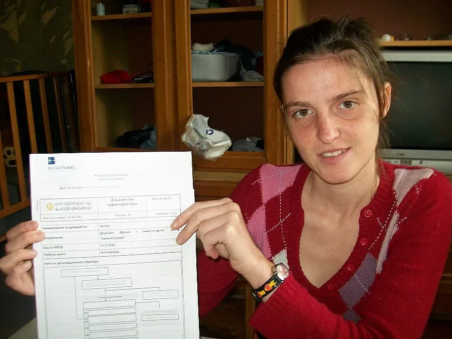 Люба вече работи, ще учи за матура