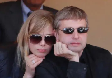 Собственикът на "Монако" ще плати $4.5 млрд. за развод