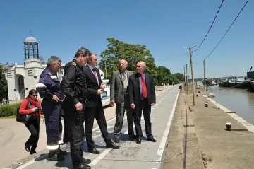 ДАНС опаса с диги Дунав