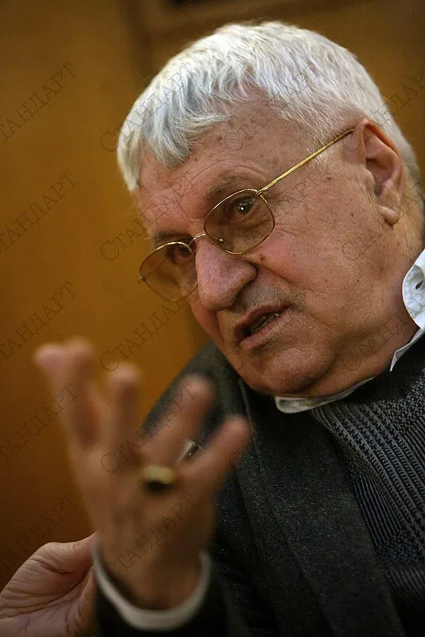 Само БСП говори срещу бедността