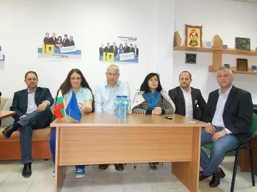 РБ: Социологическите проучвания целят да откажат хората да гласуват