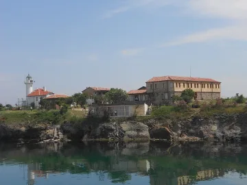 Авария спря туристите на остров Света Анастасия