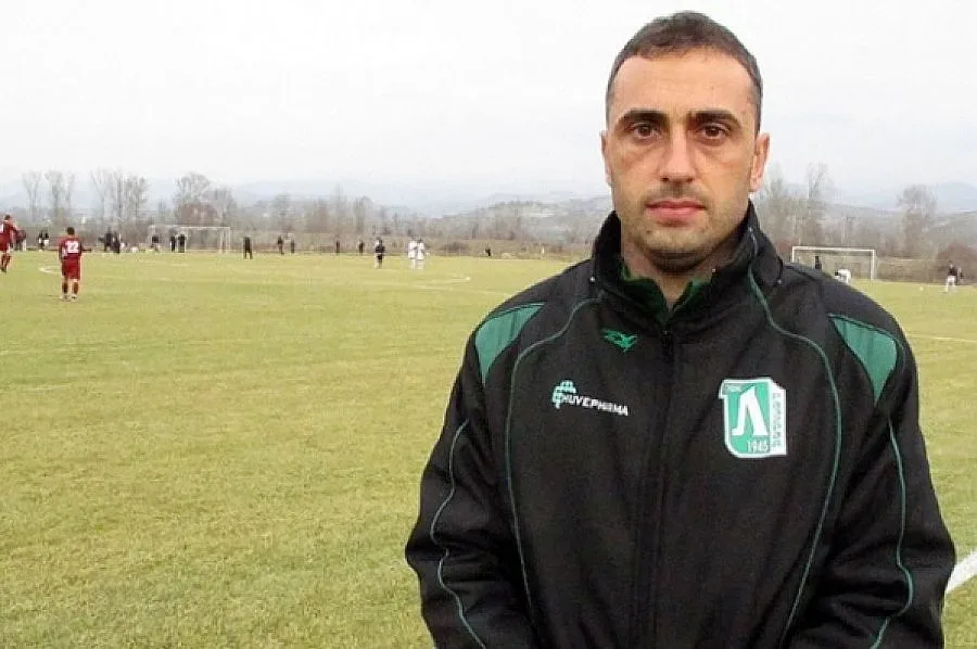 АЕЛ брои 5000 евро за главата на хулиган