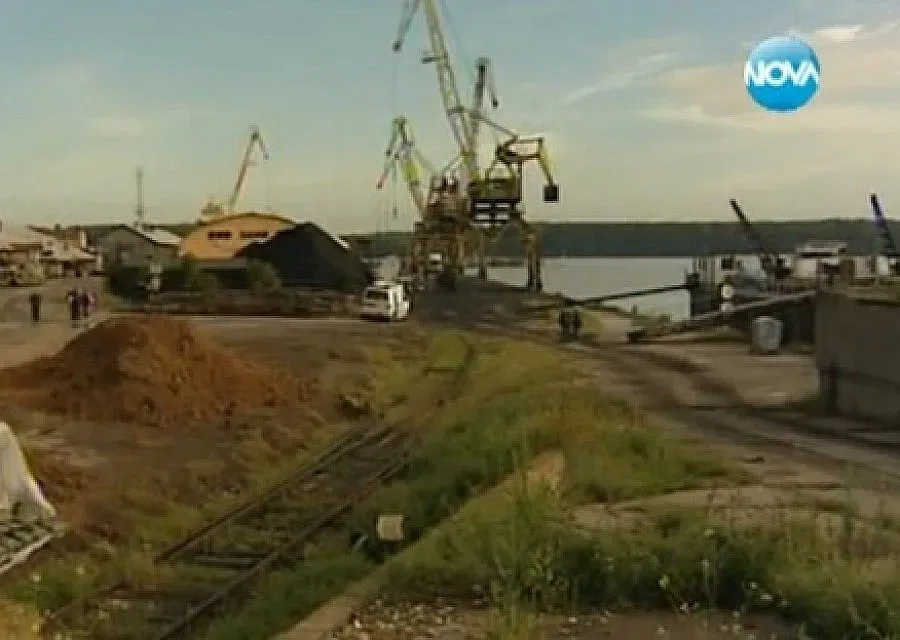 Трета степен на готовност за наводнение в Лом