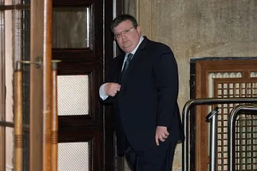 Сезираха Цацаров за разбития мейл