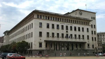 Резервът стигна 6 милиарда лева