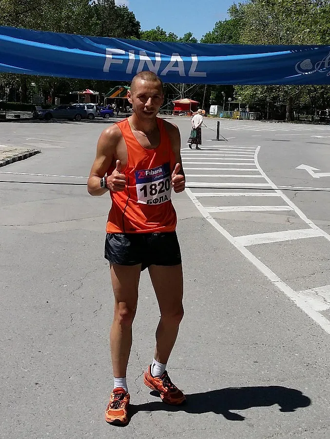 Николов и Михайлова са шампиони по полумаратон