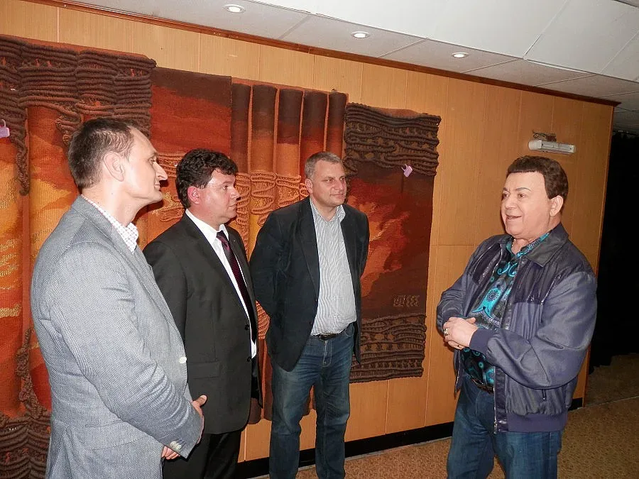 Йосиф Кобзон подкрепи кандидати на КБ