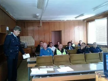 Учат пътни полицаи как да разпознават шофьори с признаци на интоксикация