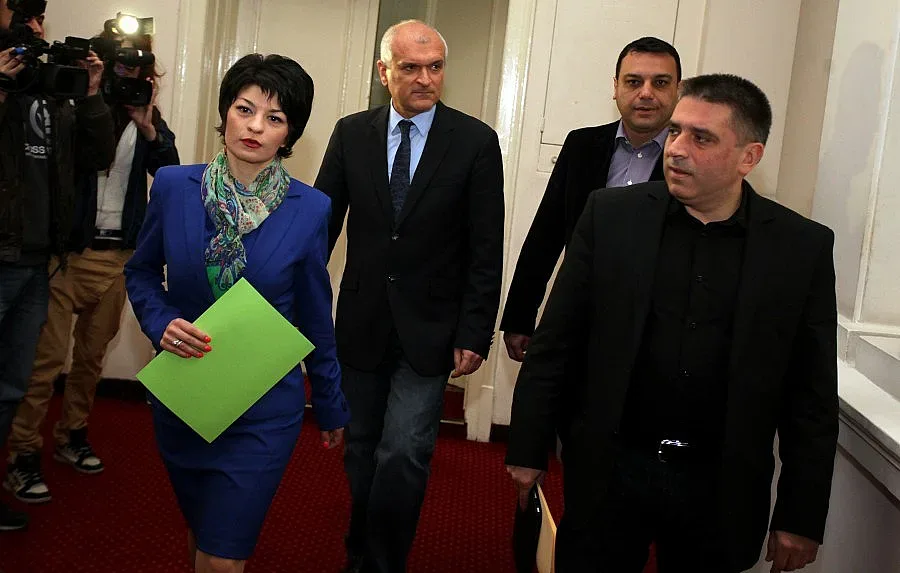 ГЕРБ внесе вот на недоверие за сектор "Енергетика"  