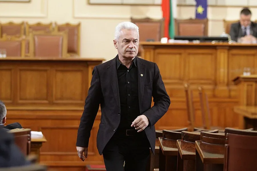 Волен: Води се война срещу православието